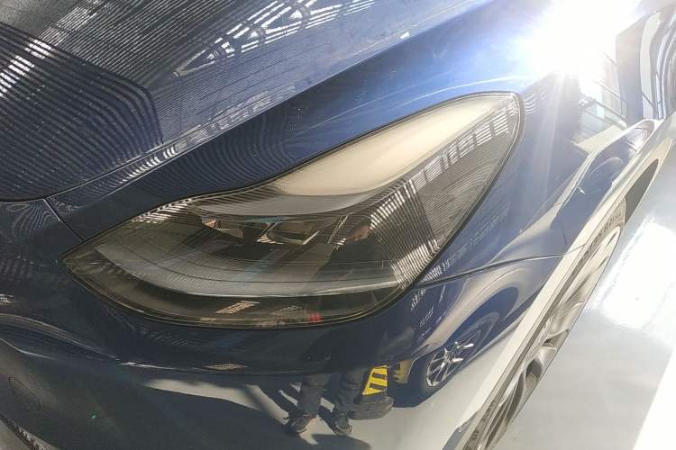 Used Tesla Model Y 2022 Performance High-Performance All-Wheel-Drive Version
