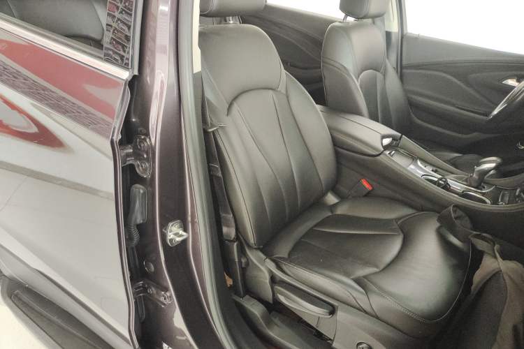 Used Buick Envision 2018 20T Two-Wheel-Drive Elite Model
