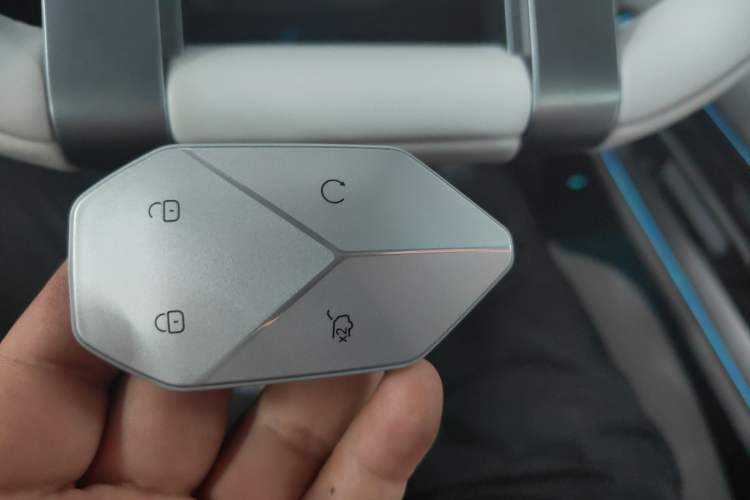 Used  Titanium 3 2025 501KM All-Wheel Drive Intelligent Driving Ultra Version
