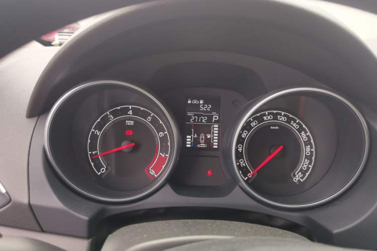 Used MG GT 2016 1.5L Automatic Value-Added Luxury Edition
