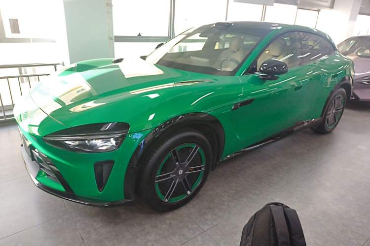 Used  YU7 2025 Ultra-Long Range Rear-Wheel Drive Version
