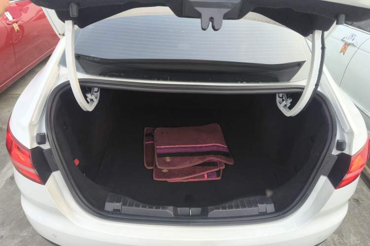 Used Ford Escort 2019 Revised Version 1.5L Automatic Enjoyment Type China VI Standard
