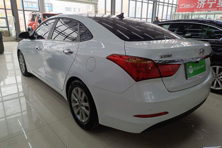 Used Hyundai Mistra 2014 1.8L Automatic Smart GLS
