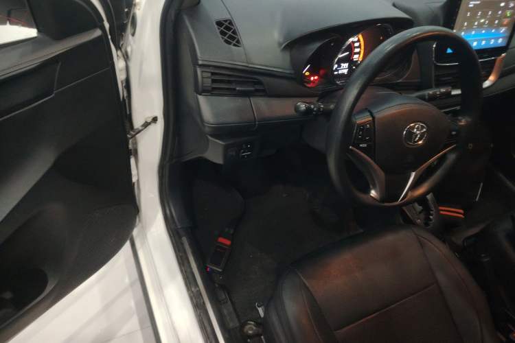 Used Toyota YARiS L 2022 X-Trail 1.5L CVT Leading PLUS Edition
