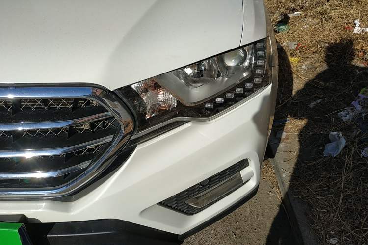 Used Haval H6 Coupe 2016 Blue Label 1.5T Manual Two-Wheel Drive Urban Model