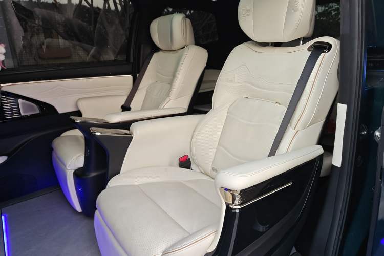 Used GAC Trumpchi E9 2023 E9 MAX