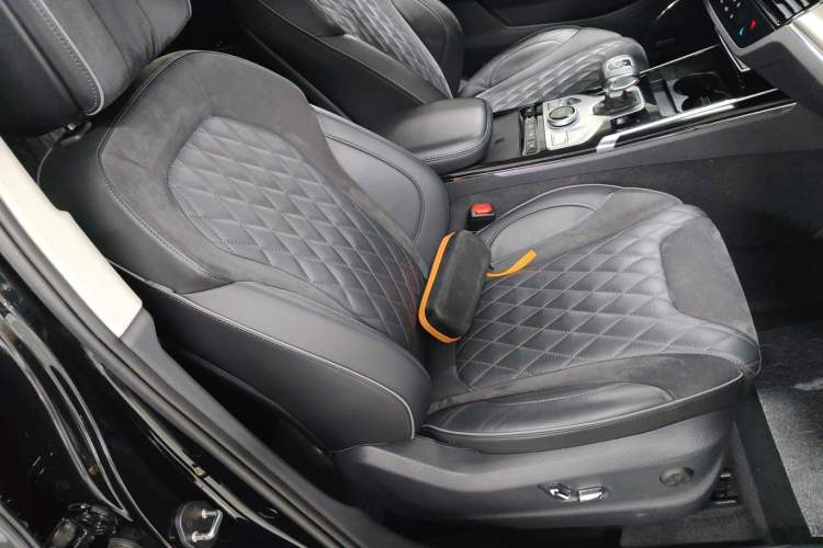 Used Hongqi HS5 2019 2.0T Smart Connect Flagship All-Wheel-Drive Version