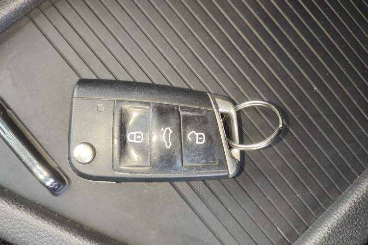 Used Volkswagen Tiguan L 2018 330TSI Automatic Two-Wheel Drive Flagship Edition