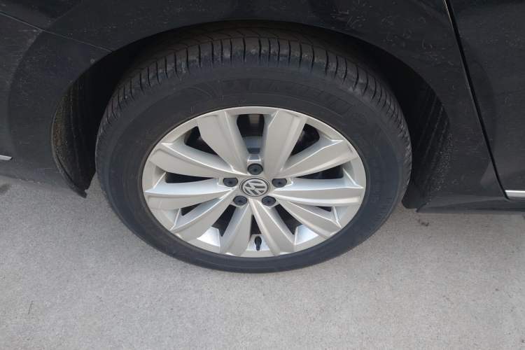 Used Volkswagen Passat 2020 330TSI Elite Edition China VI
