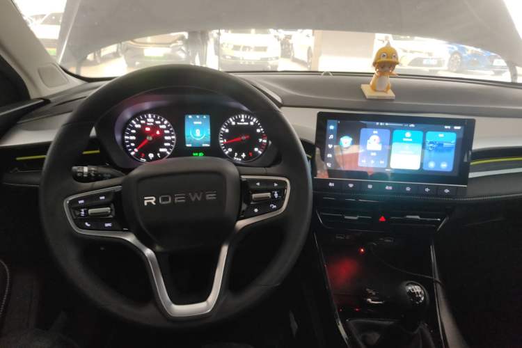 Used Roewe i5 2021 1.5L Manual Comfort Edition
