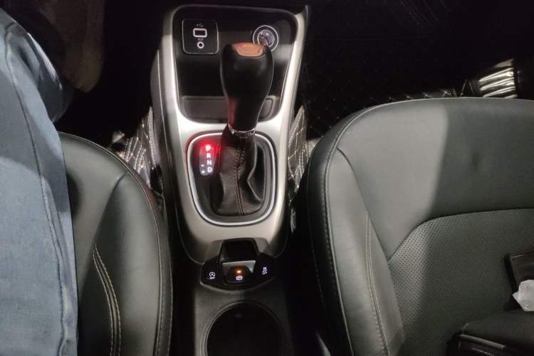 Used  Compass 2017 200T Automatic Family Edition
