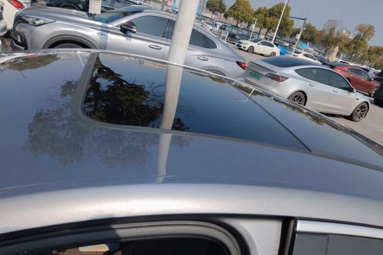 Used BYD Han 2022 DM-i 121KM Prestige Model
