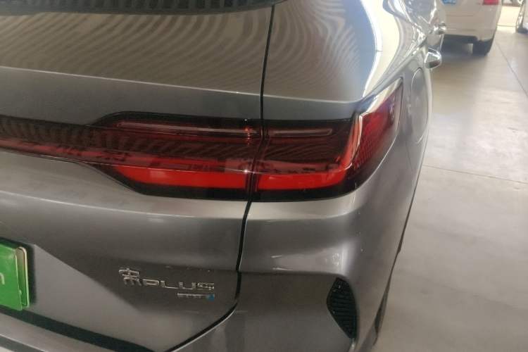 Used BYD Song PLUS New Energy 2025 DM-i 112KM Prestige Model
