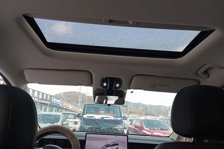 Used GAC Trumpchi Trumpchi E8 2024 Honor Series 2.0L Honor Edition
