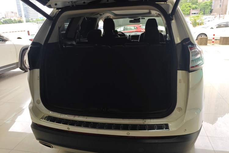 Used Ford Edge 2016 EcoBoost 245 Four-Wheel Drive Titanium 7-Seater
