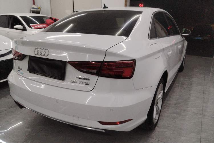 Used Audi A3 2020 Restyled Limousine 35 TFSI Ambition Version China VI
