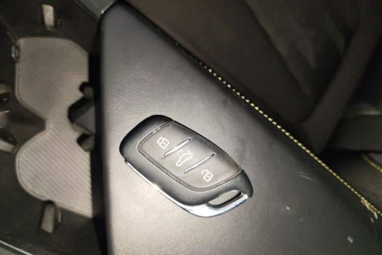 Used Roewe i5 2021 1.5L CVT Platinum Edition