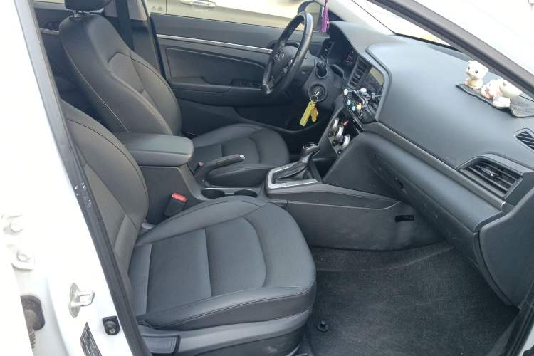 Used Hyundai Elantra 2019 1.5L CVT ZhiXuan – Elite Version
