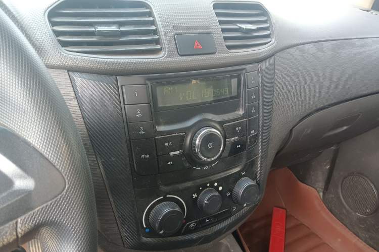 Used Wuling Hongguang 2015 1.2L S Base Model China V Standard
