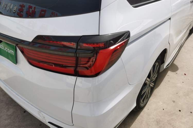 Used Honda Odyssey 2024 2.0L eHEV Sharp & Enjoy Edition
