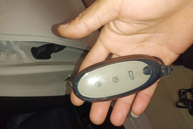 Used Dongfeng NAMMI 01 2024 New Edition 330 Plus Smart+