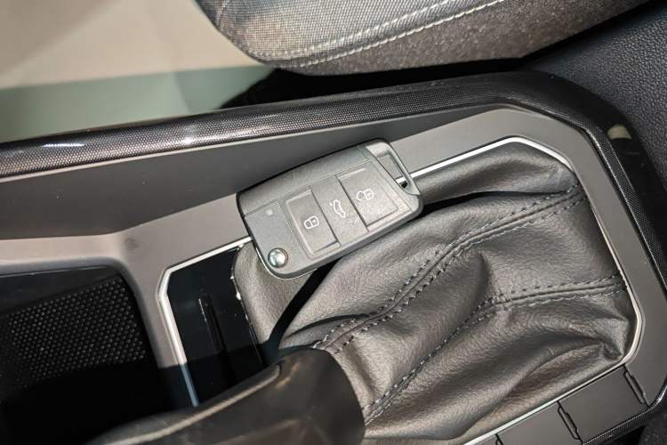 Used Volkswagen Lavida 2025 New Sharp 1.5L Outstanding New Edition