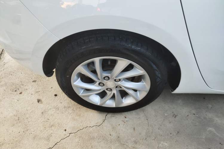 Used Buick Verano 2016 Hatchback 15S Automatic Leading Model
