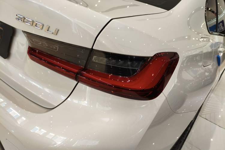 Used BMW 3 Series 2025 330Li M Sport Shadowline Package
