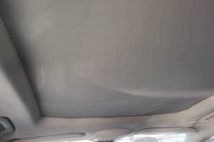 Used Ford Edge 2017 EcoBoost 245 Two-Wheel-Drive Sporty 7-Seater
