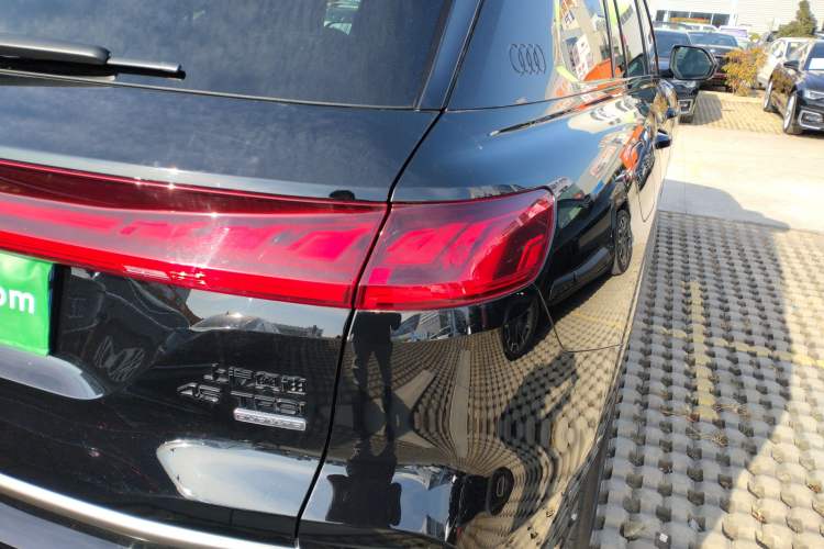 Used Audi Q6 2024 45 TFSI quattro Black Warrior Edition 6 Seats
