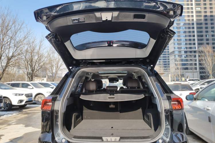 Used Chery Tiggo 8 PRO 2022 290T Two-Wheel Drive Storm Edition 5 Seats
