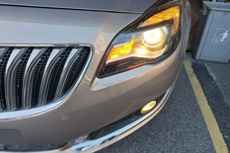 Used Buick Regal 2014 2.0L Leading Fashion Edition
