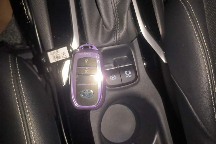 Used Toyota FRONTLANDER 2023 2.0L Smart Electric Hybrid Dual-Engine Luxury Edition
