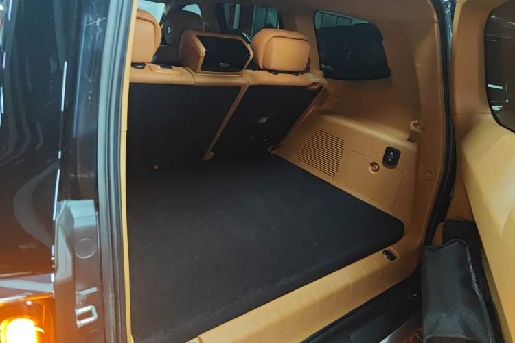 Used Tank 500 New Energy 2023 Hi4-T
