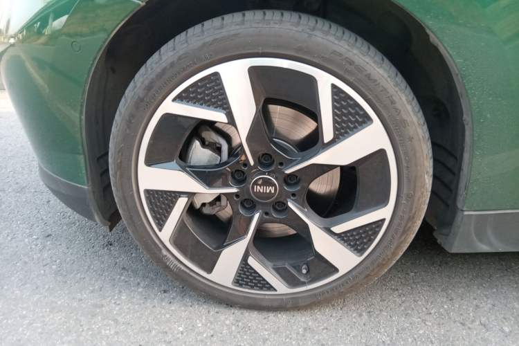 Used  Electric MINI COOPER 2024 452km COOPER SE Artist