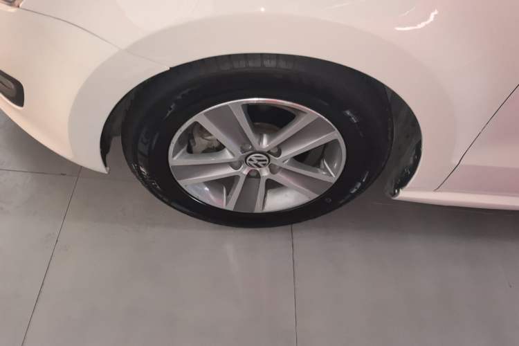 Used Volkswagen Polo 2016 1.4L Manual Fashion Model
