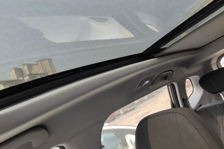 Used Chery Fengyun T8 2025 1.5T 130 km Luxury Edition 5-Seater
