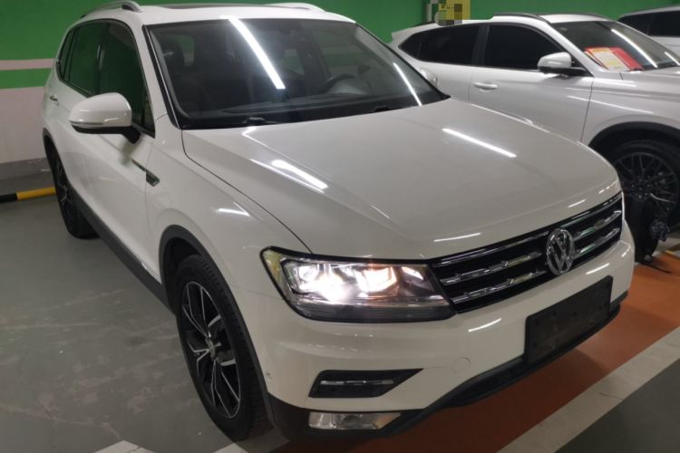 Used Volkswagen Tiguan L 2019 330TSI Automatic Two-Wheel Drive Smart Luxury Version China VI Standard