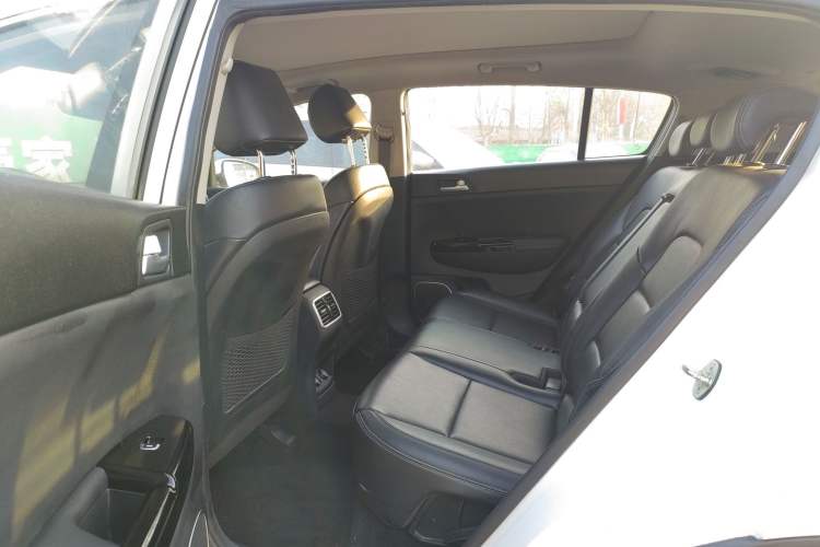 Used Kia KX5 2016 1.6T Automatic Two-Wheel Drive DLX
