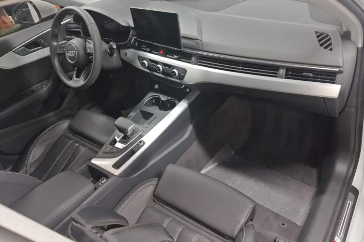 Used Audi A4L 2023 40 TFSI Fashion Dynamic Model