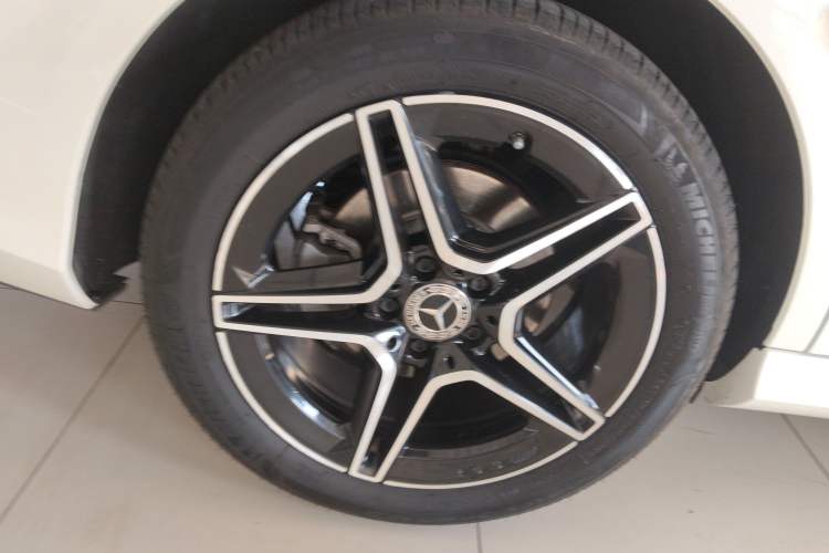 Used Mercedes-Benz E-Class 2021 Restyled E 260 Luxury Sports Edition
