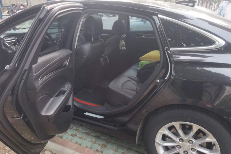 Used Buick LaCrosse 2022 552T Luxury Version
