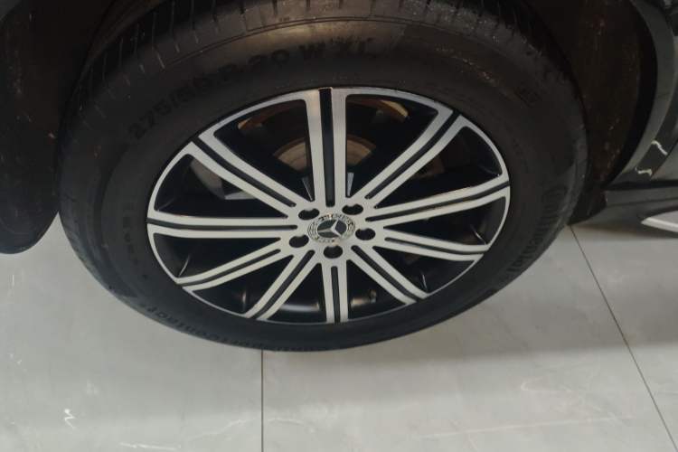 Used Mercedes-Benz GLE 2024 Refreshed GLE 350 4MATIC Stylish Edition
