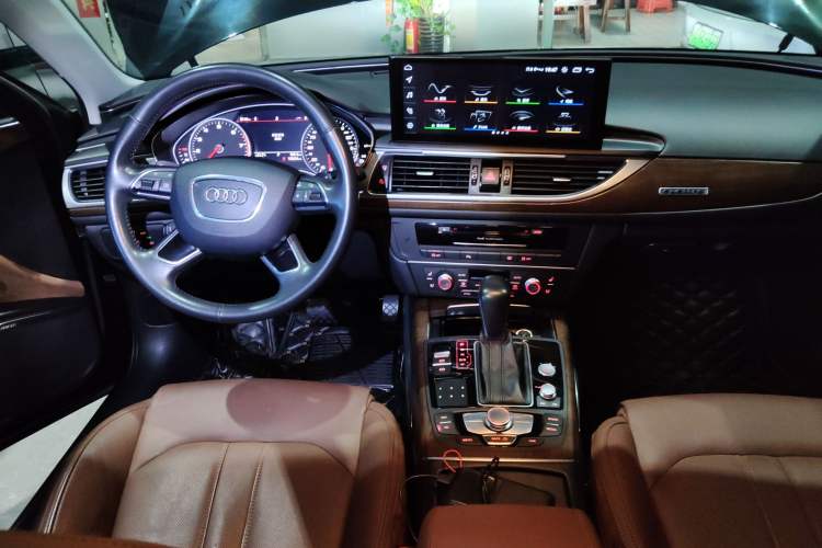 Used Audi A6L 2018 30th Anniversary Edition 45 TFSI quattro Luxury Model
