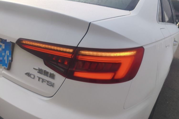 Used Audi A4L 2019 40 TFSI Ambition Version China V