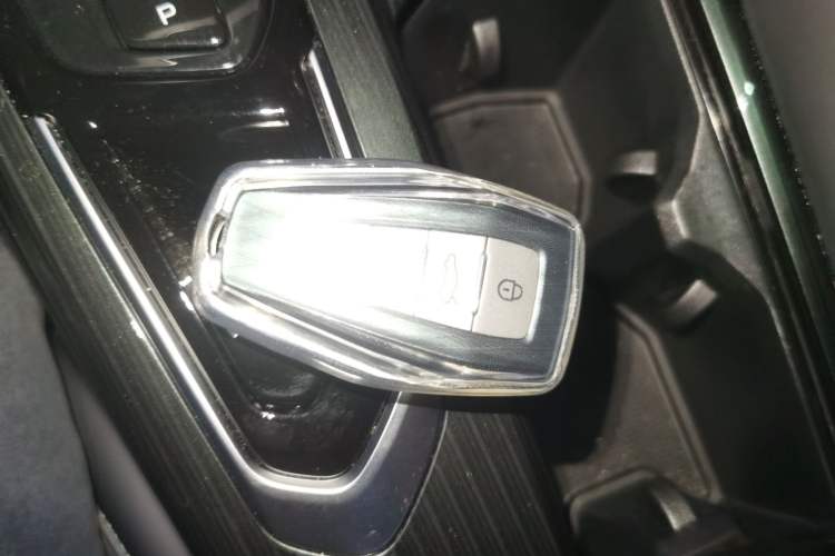 Used Geely Auto Monjaro L 2023 2.0TD High-Power Automatic Two-Wheel Drive Flagship Version
