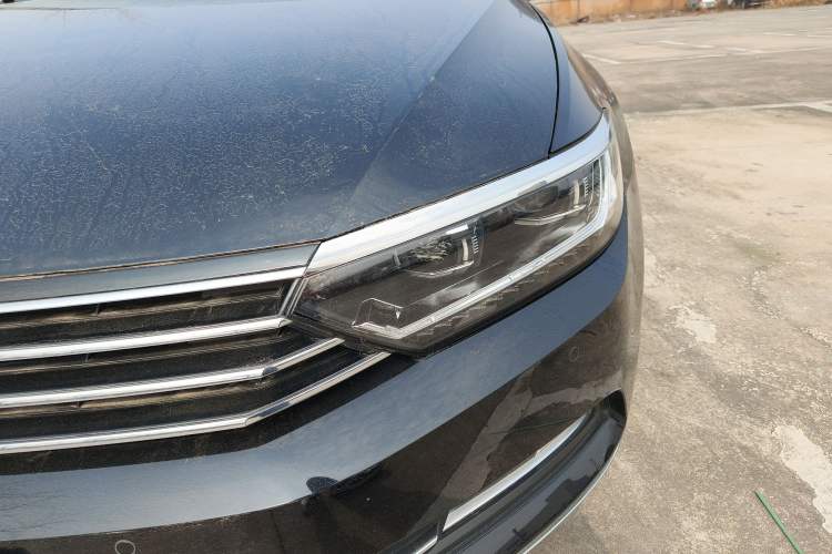 Used Volkswagen Magotan 2018 330TSI DSG Advanced Model
