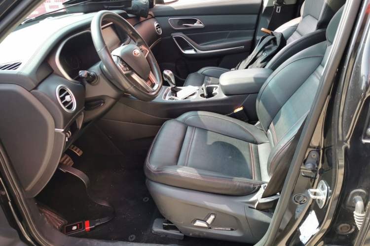 Used JAC Refine S7 2017 2.0T Automatic Luxury Model