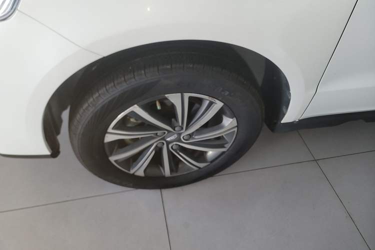 Used Geely Auto Vision X6 2021 PRO 1.4T Automatic Prestige Model
