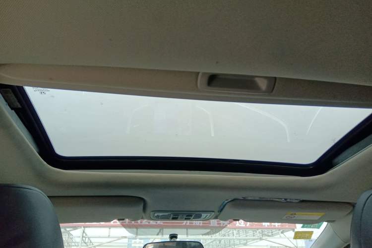 Used Honda Jade 2017 1.8L automatic Comfort version 5 seats
